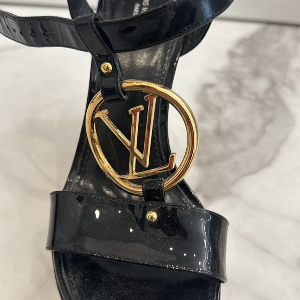 Louis Vuitton Black and Gold Women's Sandals worn - Picture 2 of 4